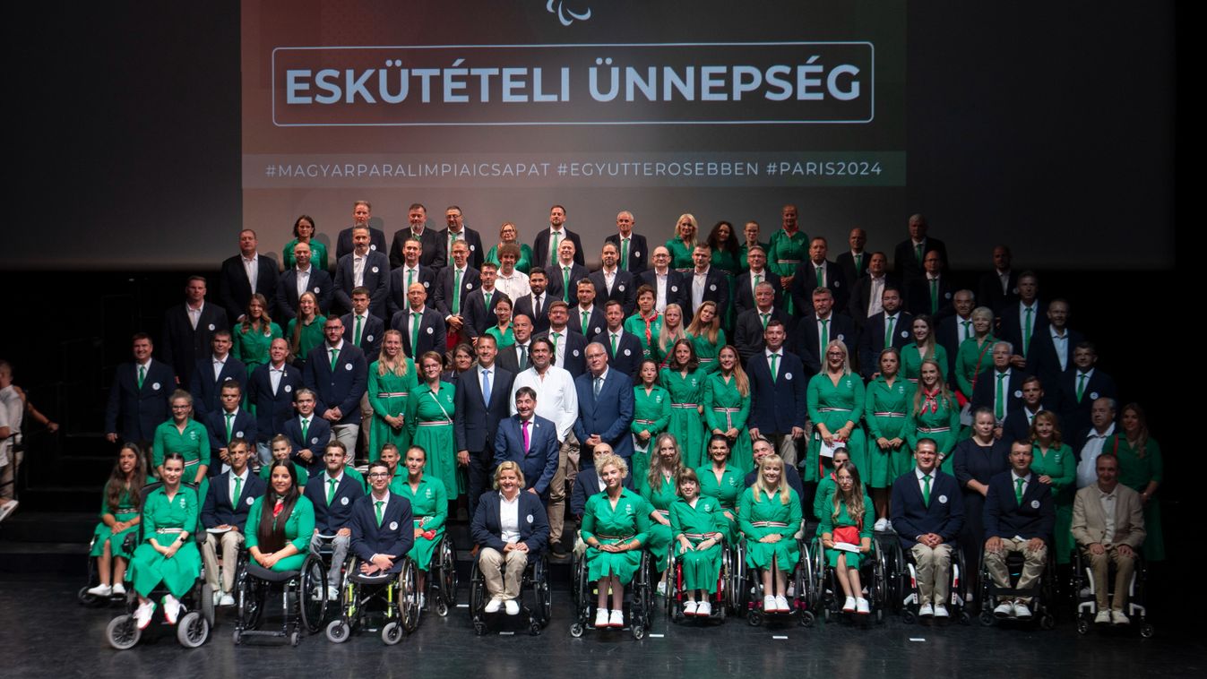 Elutazott Párizsba a magyar csapat (videó)