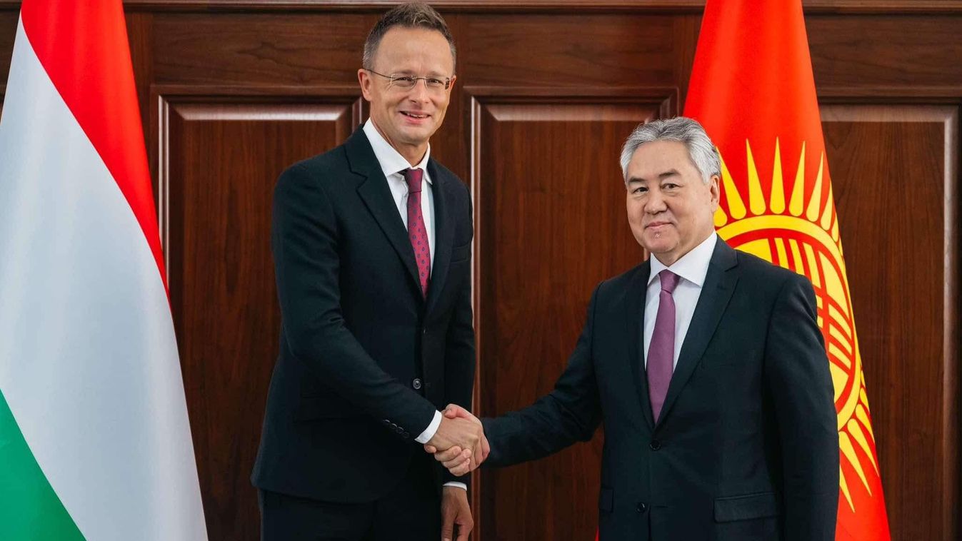 Szijjártó: ma Brüsszel a veszélyt, míg Biskek a biztonság forrását jelenti a migráció tekintetében