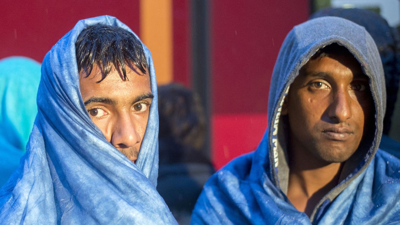 Migránshelyzet: a katonaság bevetése maradt az egyetlen megoldás Bécsben (videó)
