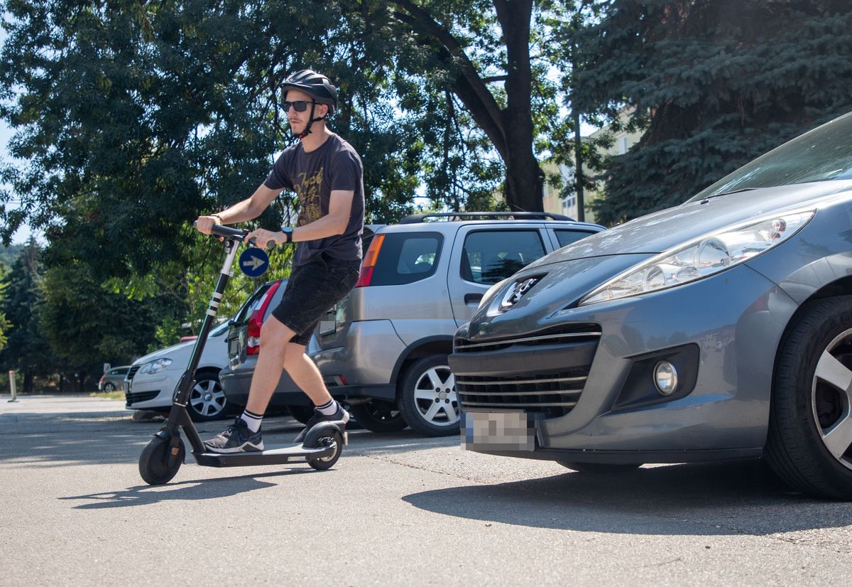 Az új KRESZ jelentősen szigoríthatja az e-rollerek használatát is