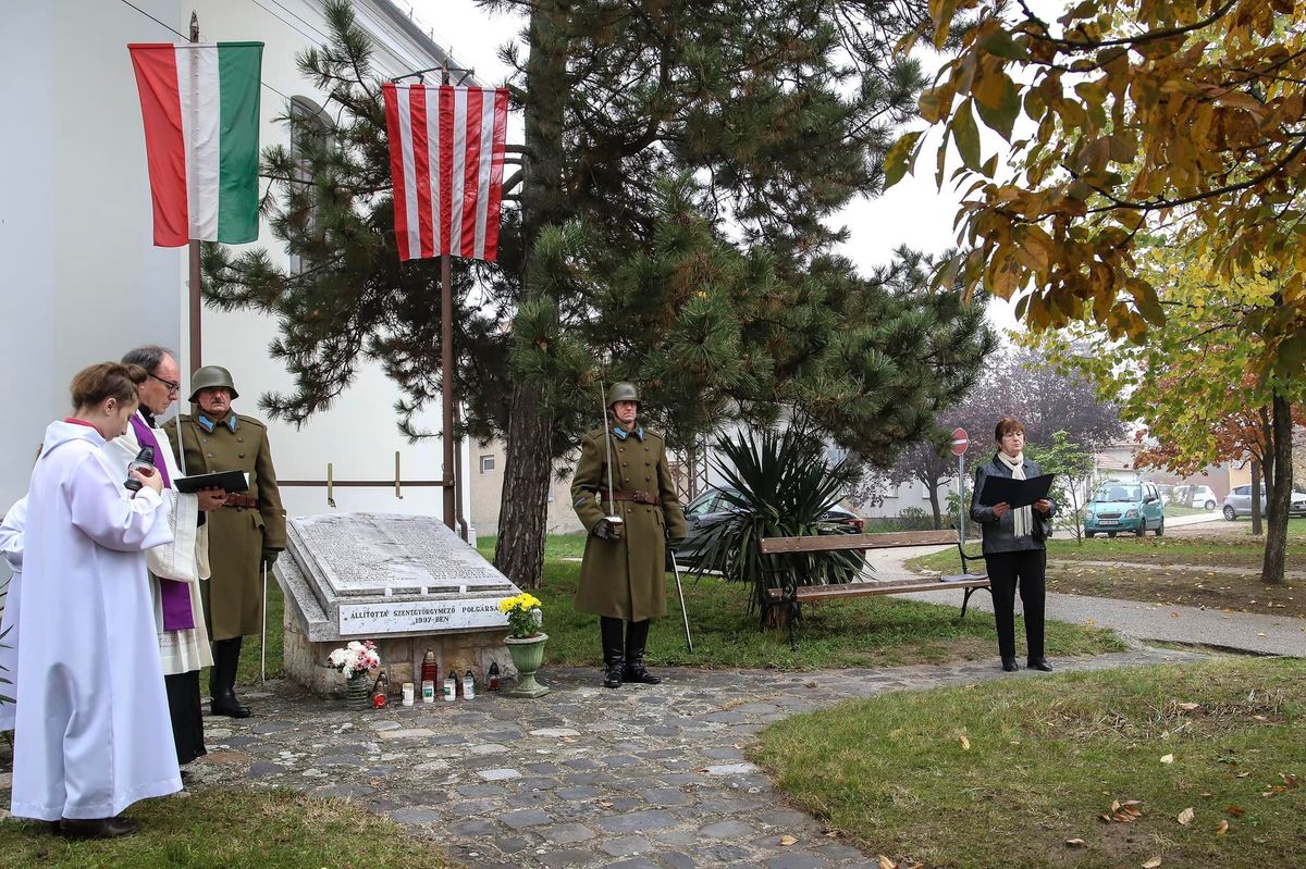 II. világháború áldozataira emlékeztek Szentgyörgymezőn