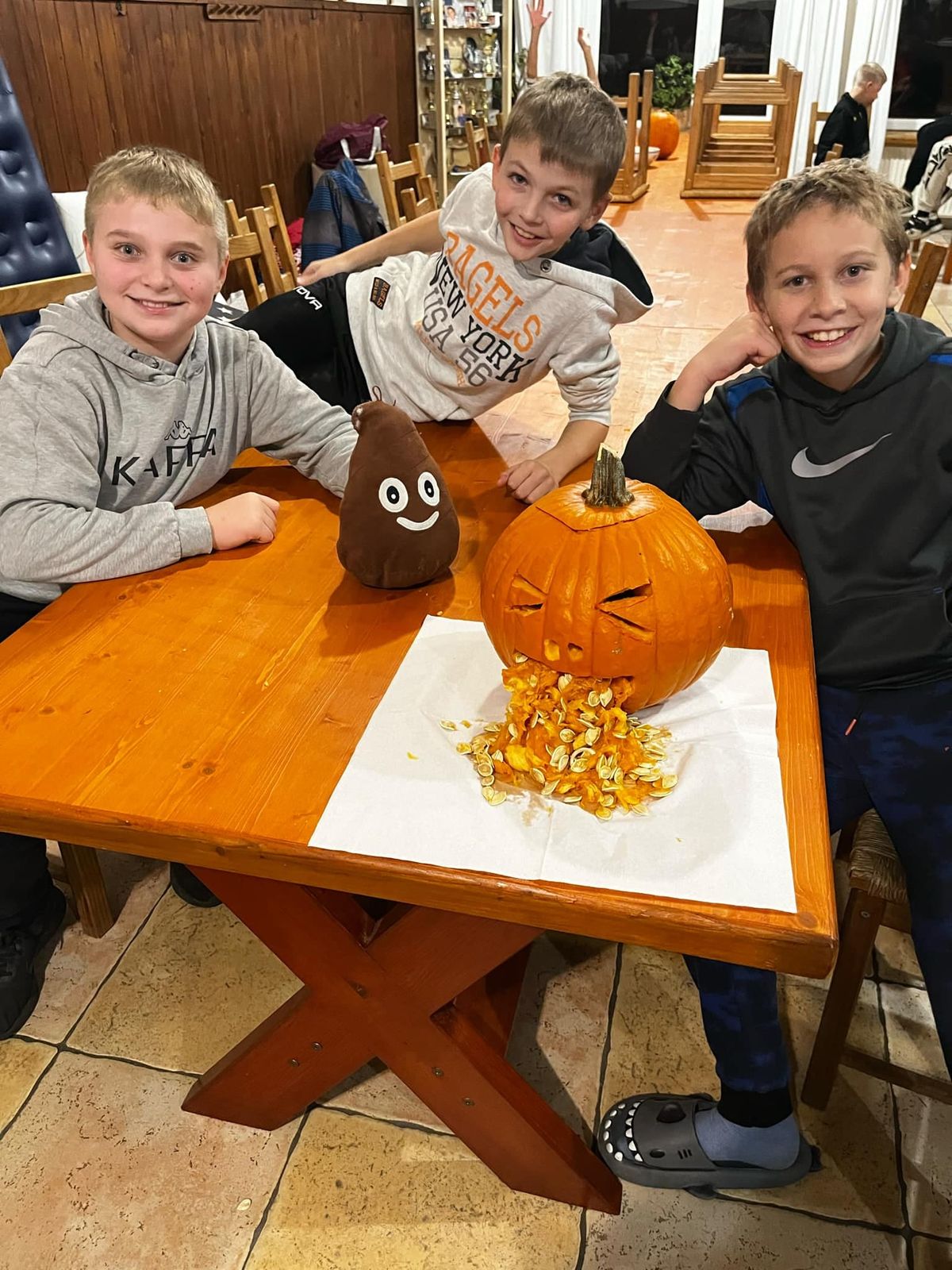 Halloweeni csapatépítőt tartott a dági KSE röplabda csapata