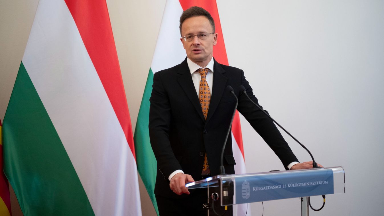 Szijjártó Péter: megengedhetetlen, hogy az Európai Unió háborút eszkaláló politikát folytasson