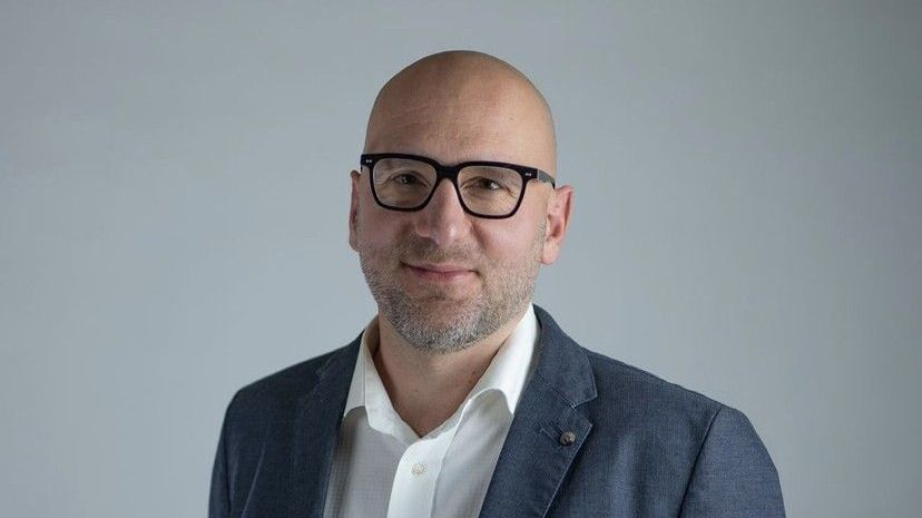 Dr. Bense Tamás gyermekorvossal beszéltünk az influenza- a hMPV- és a norovírus-járványról.