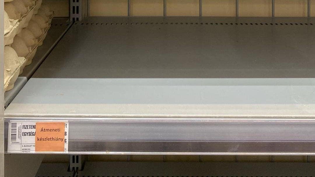 Üres polcokkal találkoznak olvasóink a vármegye boltjainak a polcain. Az árrésstop bevezetése után több üzlet is korlátozásokat vezetett be.