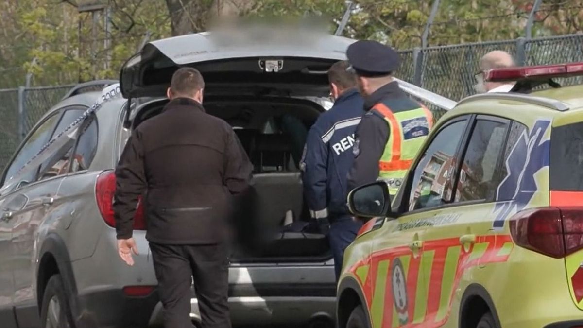 A halott kisfiú a csomagtartóban volt