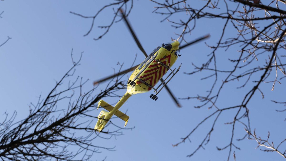 Mentőhelikopter is érkezett az M7-es baleset helyszínére