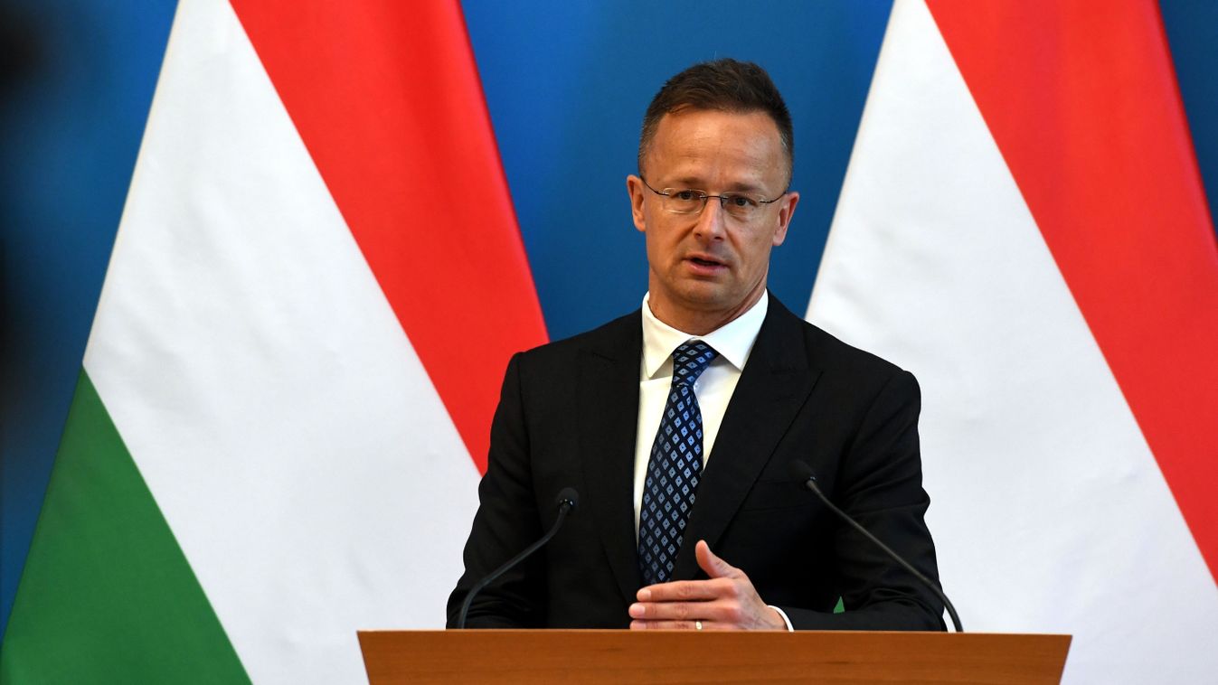 Szijjártó Péter: Magyarország a megbékélésben érdekelt India és Pakisztán között