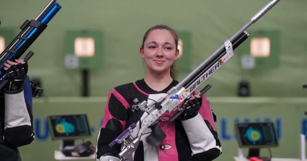Vármegyénk fiatal versenyzője is részt vett a bolognai nemzetközi sportlövő-viadalon. A csupán 2009-es születésű Dombi Emma Vivien immár U16-os Európa-bajnokként képviselte hazánkat a különleges lebonyolítású olaszországi csapatversenyen.