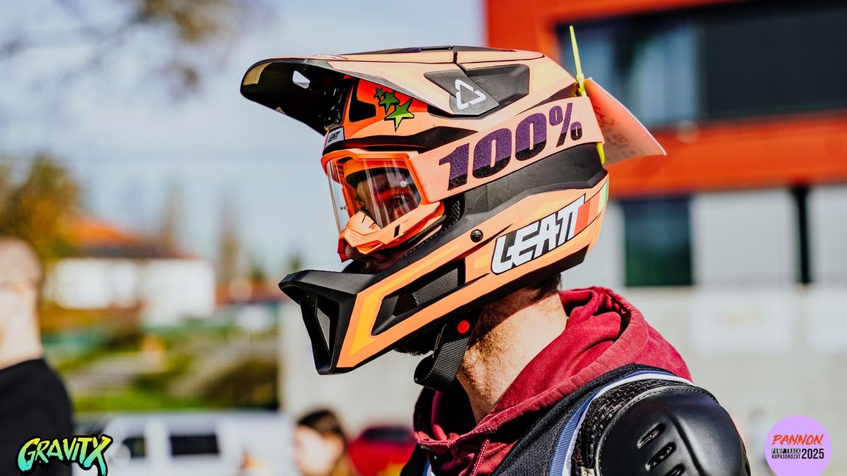 Megtelt bringásokkal az esztergomi Duna part. A Pannon PumpTrack Kupasorozat idei első állomása a királyvárosban volt.