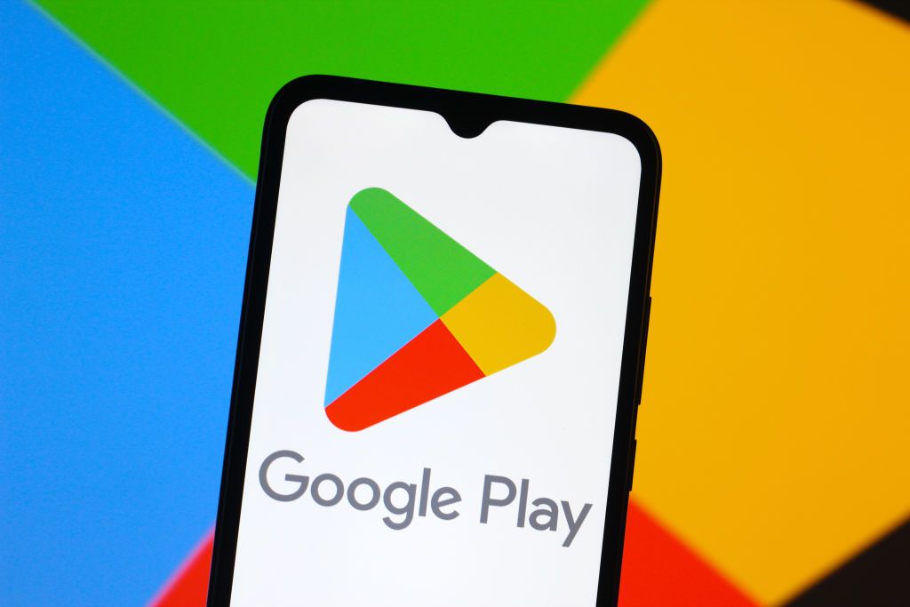 A Google egy olyan újítást vezet be, amitől felrobbanhatnak a mobilos vásárlások. Ha eddig azt hitted, tudod követni a pénzed útját, most figyelj, mert a Google Play áruház meglepheti a gyanútlan felhasználókat.