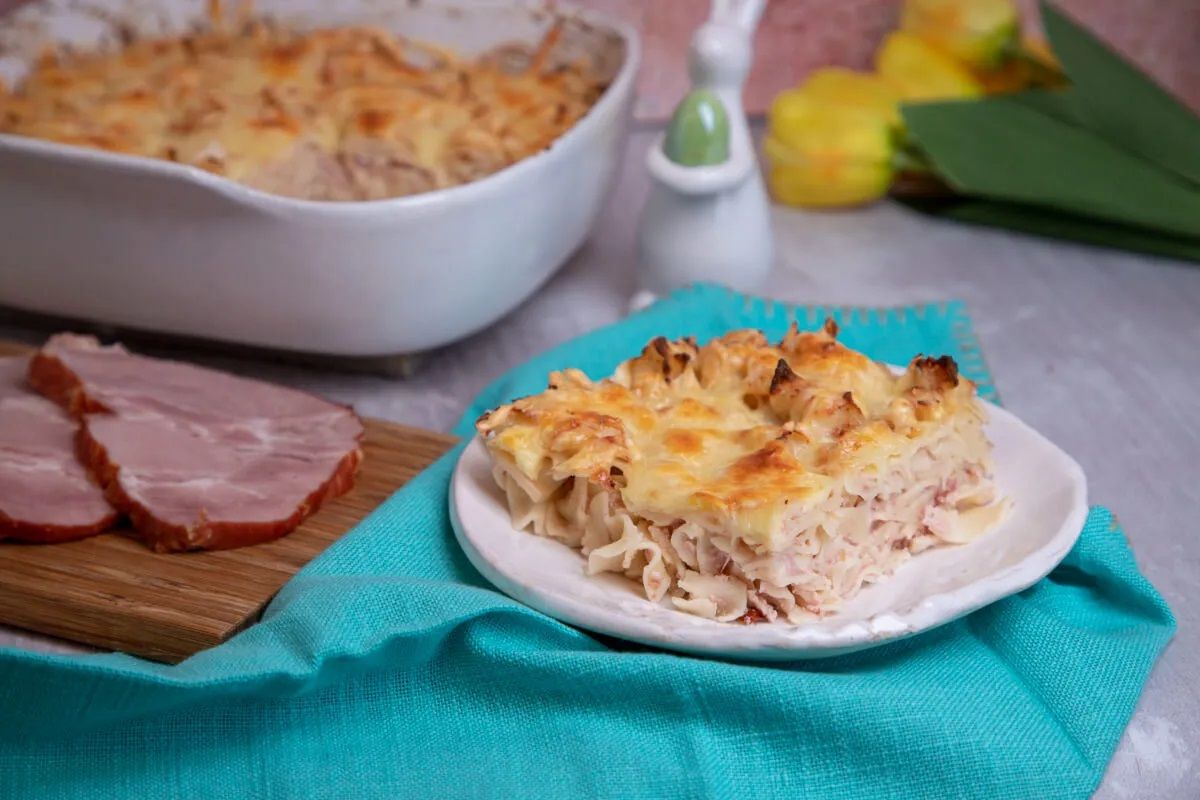 Maradékmentő recept húsvétra: ez a sonkás tészta világbajnok
