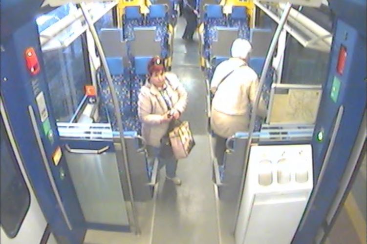 Tolvaj a vonaton: durva, hogy mit lopott el ez a nő