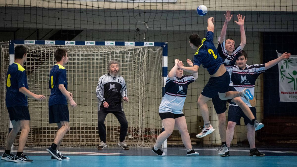Speciális kézilabda-bajnokság: Tatabányán rendezték az MSOSZ és az MKOSZ által rendezett bajnokság szezonbeli 5. fordulóját