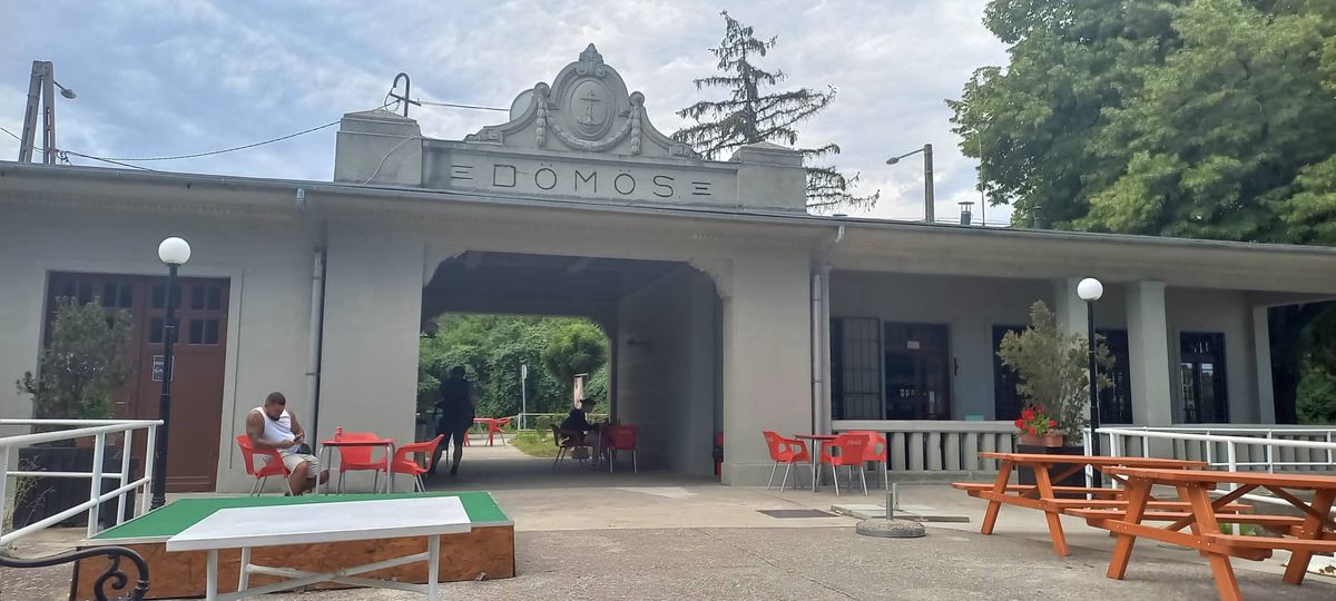 a Dunakanyar hajóárat egyik állomása