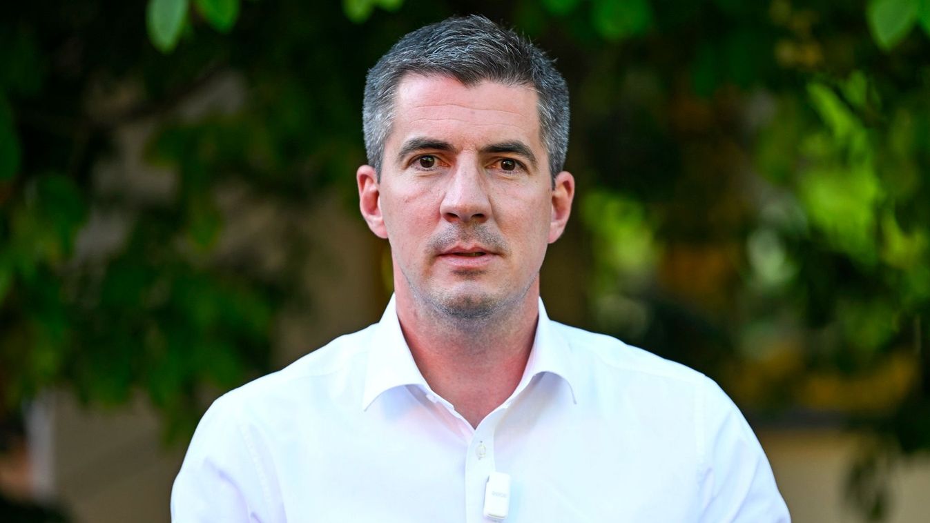 Kocsis Máté: a Tisza vezére csak terel, mert egyre kínosabb a pártjának az ukrán kémügy