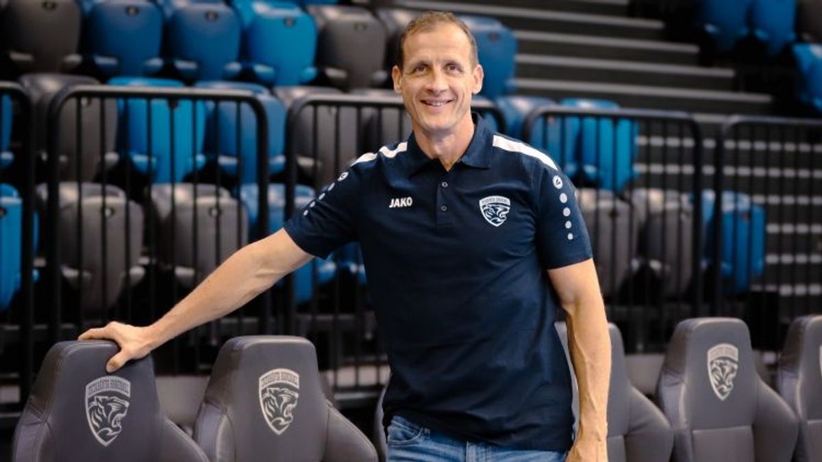 Ugalde távozik, megvan a MOL Tatabánya KC új vezetőedzője