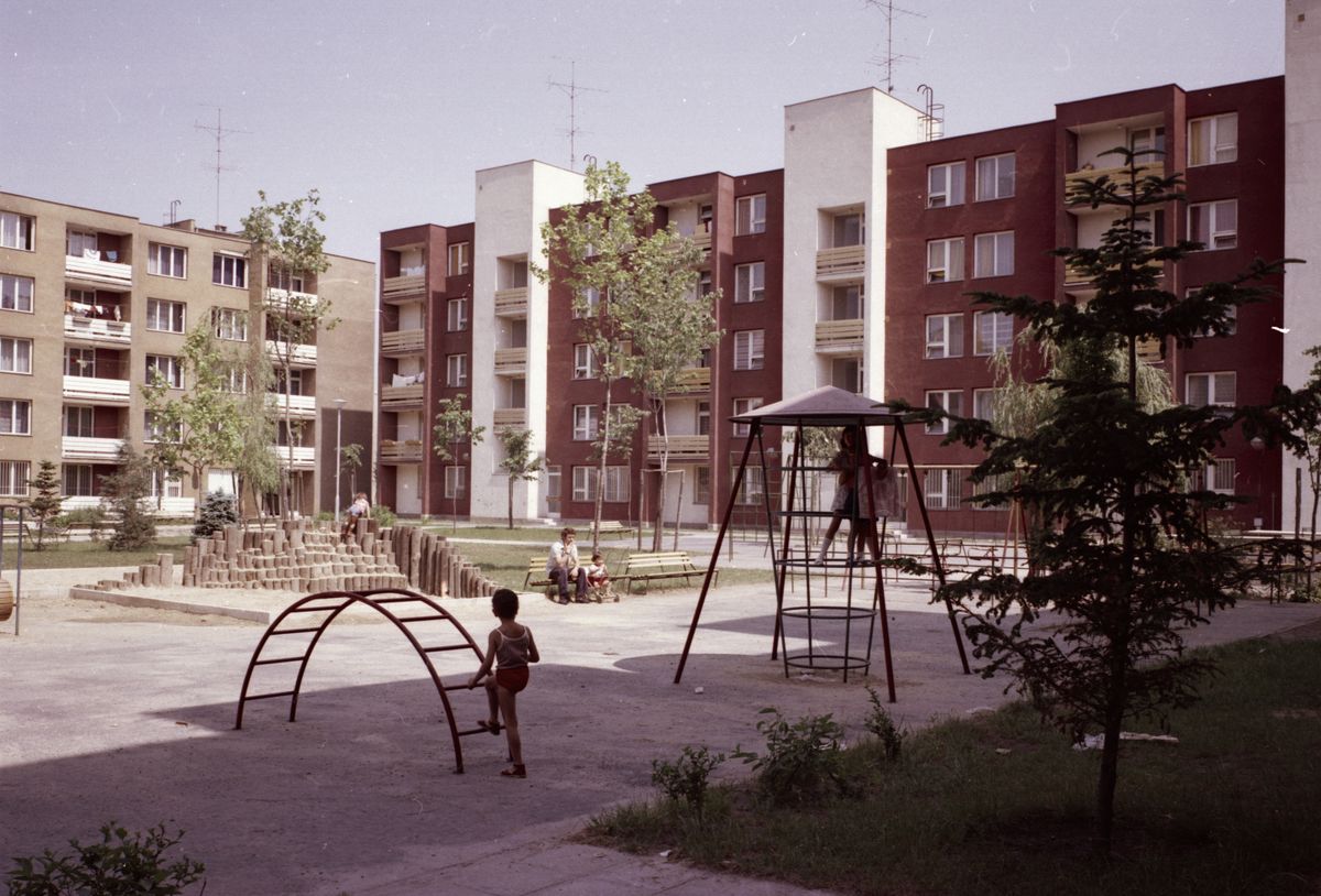 Kulcsos gyerekek a Dózsakertben 1979-ben