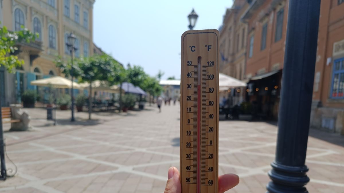 47 Celsius fokos hinta, 52 Celsius fokos homokozó - fotókon a durva számok