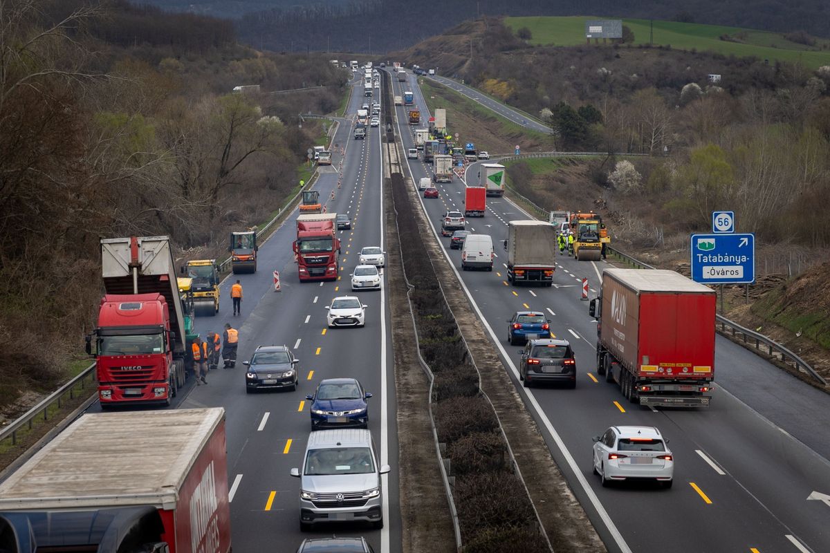 Az M1-es autópálya most nem egyszerű a közlekedés