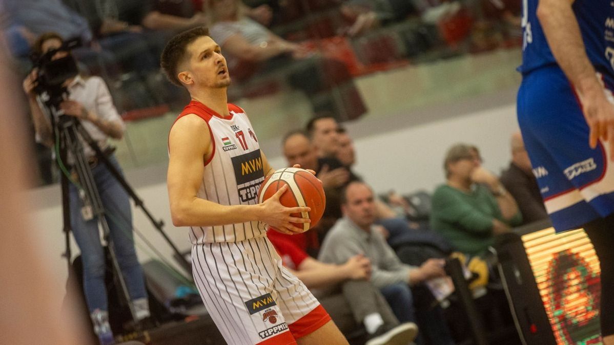 MVM-OSE Lions: alakul az élvonalbeli férfi kosárlabda-bajnokságban szereplő oroszlányi csapat kerete és szakmai stábja a 2025-26-os szezon előtt