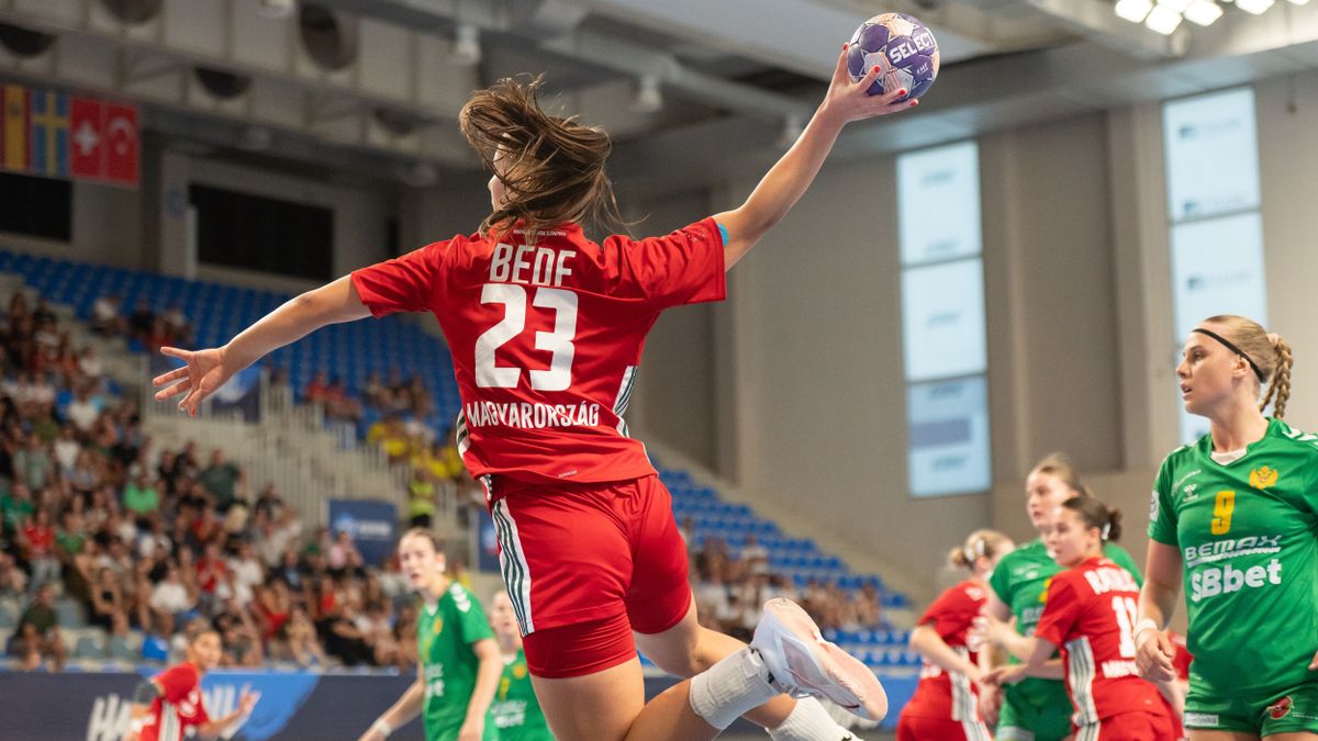 MOL Esztergom: a két esztergomi játékossal felálló magyar női kézilabda-válogatott 36-33-ra kikapott a házigazda Montenegrótól az U19-es Európa-bajnokságon