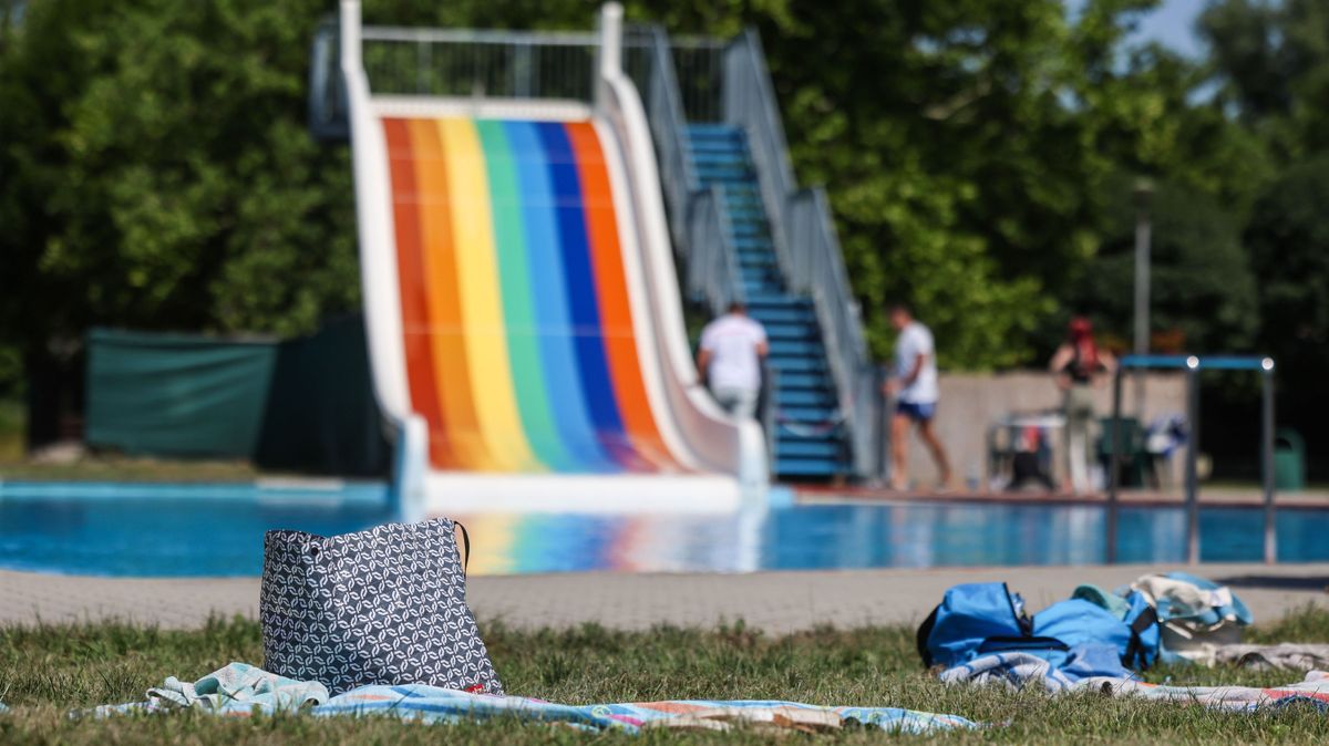 Újra régi fényében ragyog a tatai Fényes? Rekordszezont zárt a strand