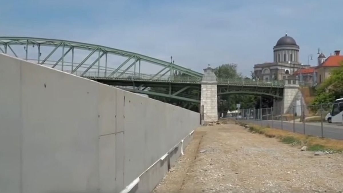 Kiderült, miért húztak fel betonfalat a esztergomi új gát vonalán