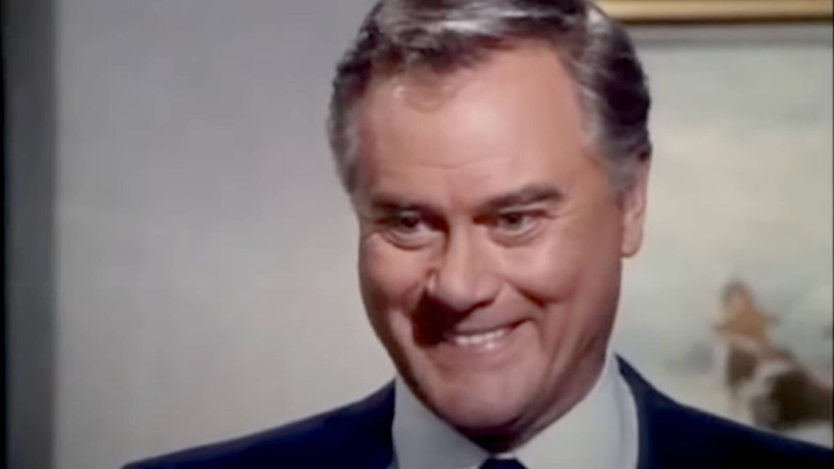 Ma már szinte elképzelhetetlen, de 30 éve a tévéműsor (is) szervezte az életünket. Dallas, A Kisasszony és ezek a retró sorozatokat vártak péntek esténként. 