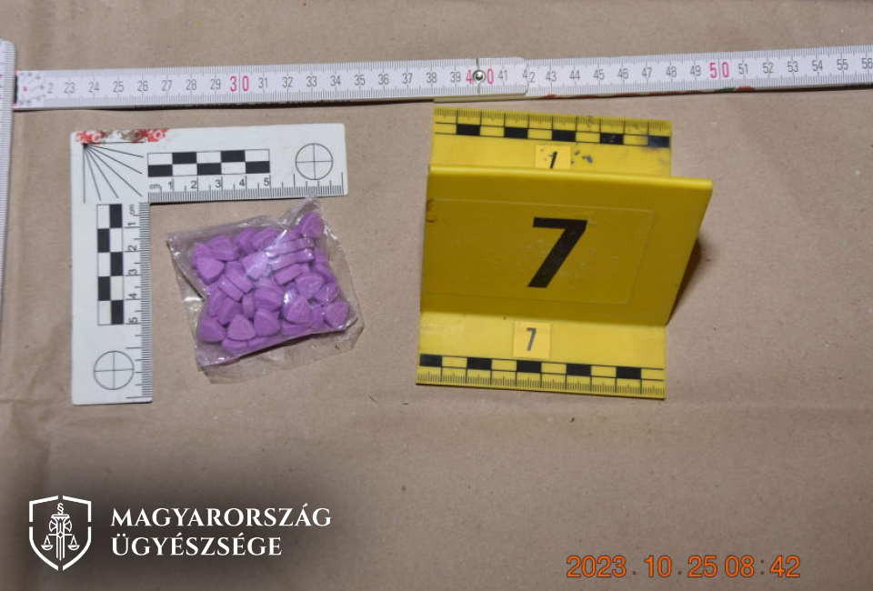 Kábítószer kereskedelem