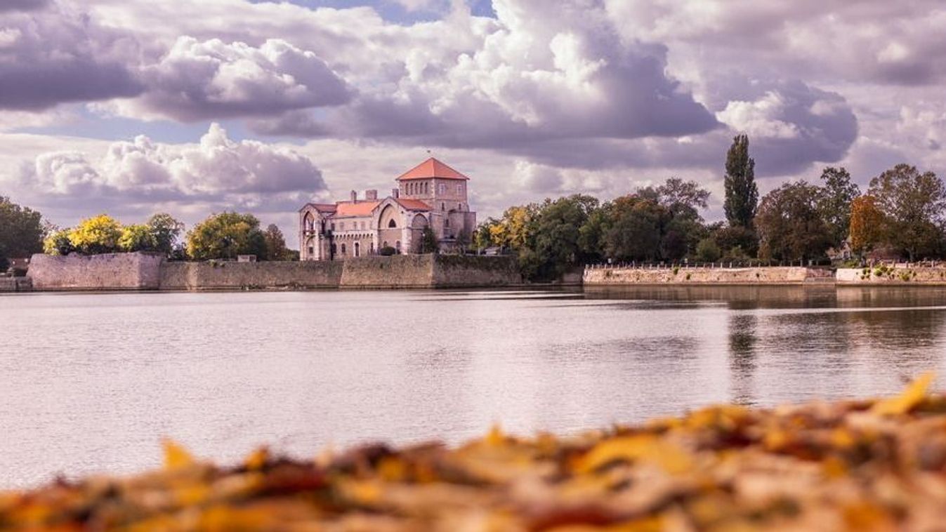 A Tatai-vár rejtheti Szilágyi Erzsébet halálának titkát – ezt tudtuk meg a hős...