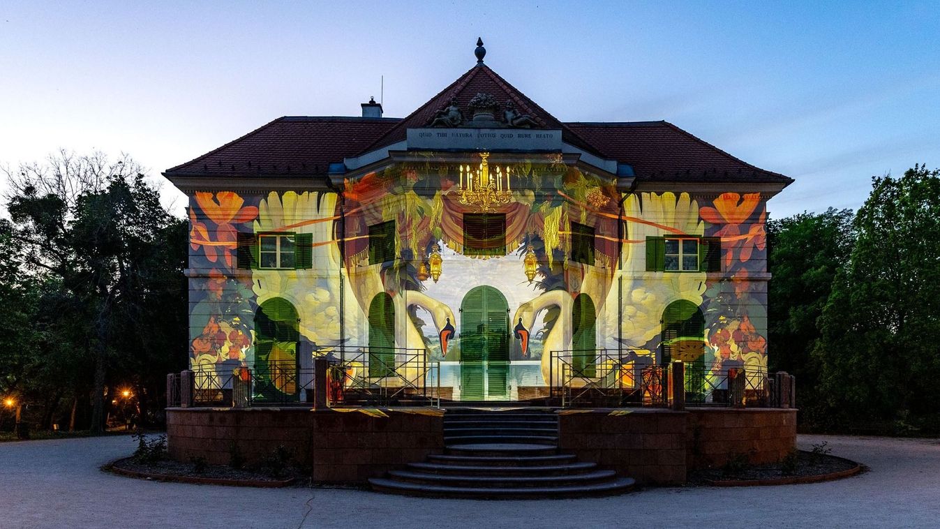 Felébredt Csipkerózsika-álmából az Angolkert rejtőzködő ékszerdoboza