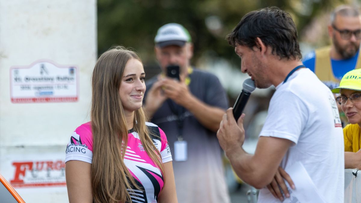 Újra volán mögött az ifjú pilóta: csúcskategóriás autót hajtott Zagyva Dorka az Oroszlány Rallye-n