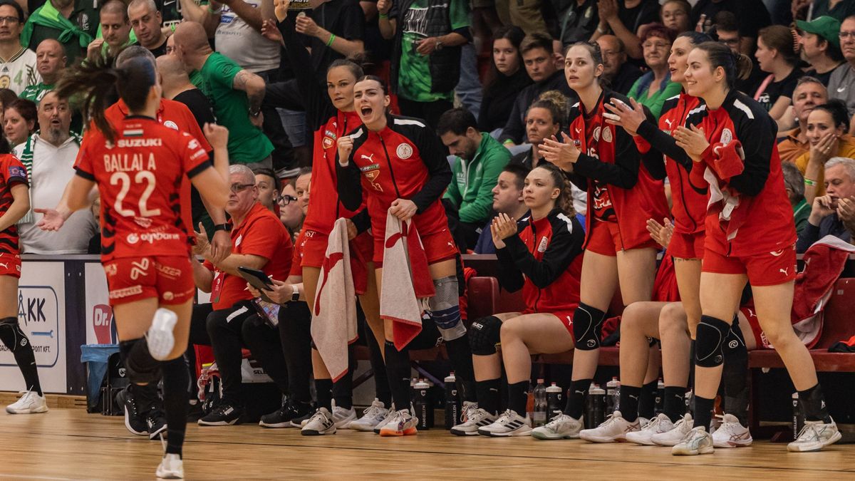 Elek Gábor csapata kemény ellenfelekkel hangol a szezonra