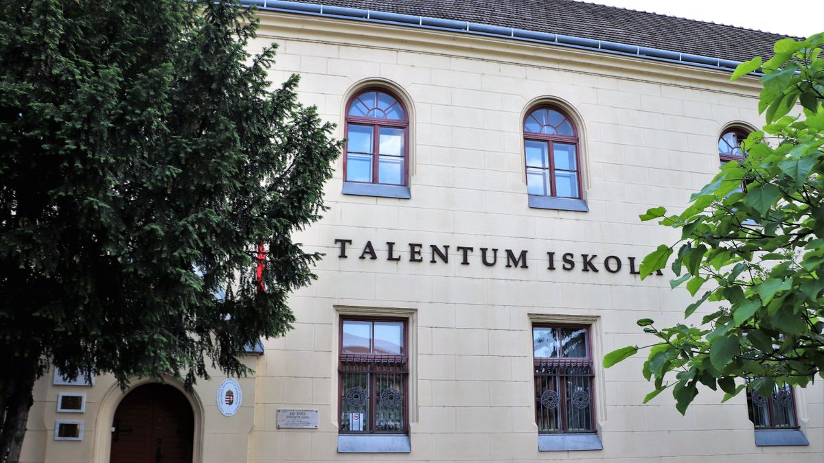 Kirándulással indul a tanév: ebben a tatai iskolában nem csak az első nap más az átlagosnál