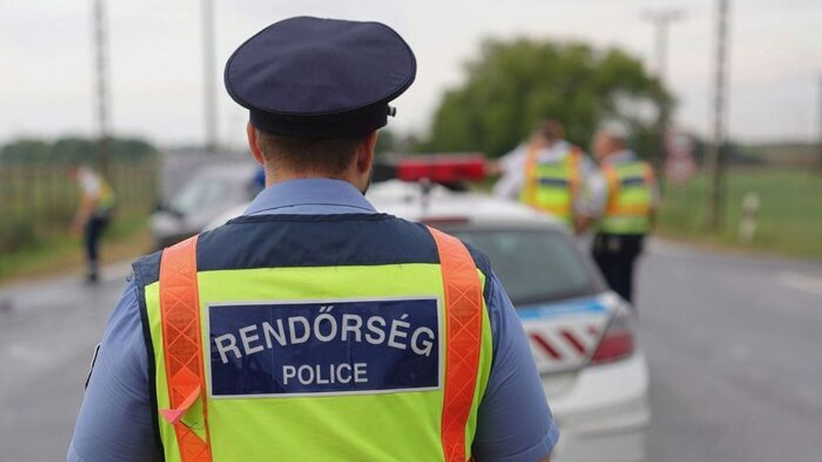 Baleset történt Kömlőd és Kecskéd között, teljesen lezárták az érintett szakaszt
