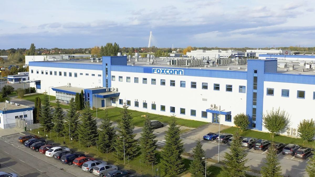 Ezermilliárdos óriás nőtt Komáromban – még a Suzukit már rég megelőzte, a MOL nyomában van