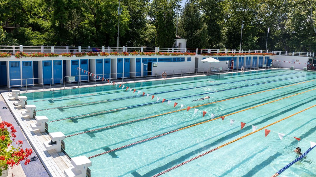 Bezáratták az esztergomi strandfürdőt, a polgármester jogi lépéseket fontolgat
