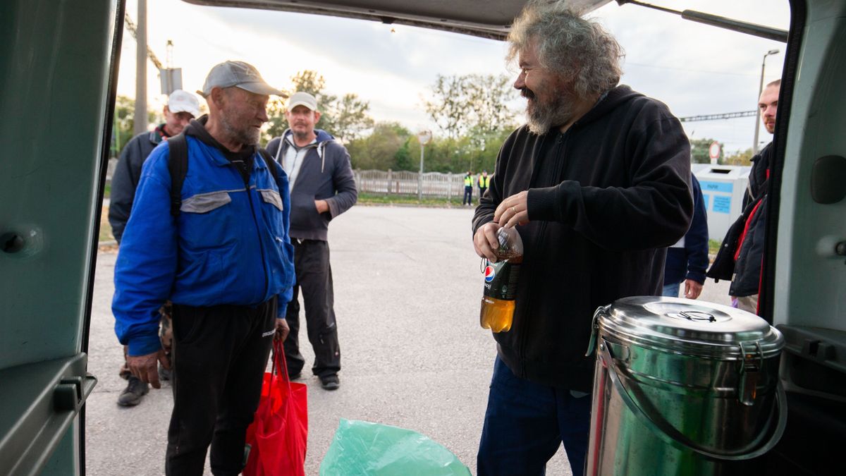 Egy üres PET-palack is sokat érhet: gyűjtés indult Tatabányán a hajléktalanokért