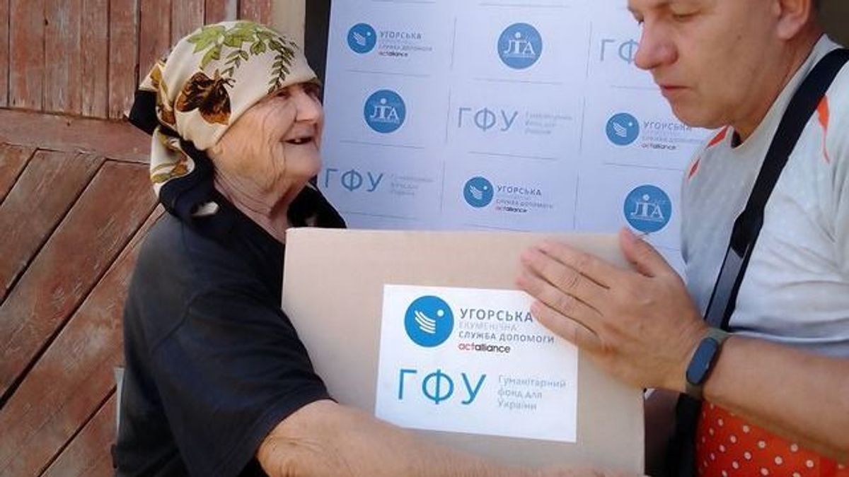 Több mint 20 ezer embernek segít túlélni a telet Ukrajnában az Ökumenikus Segélyszervezet (videó)
